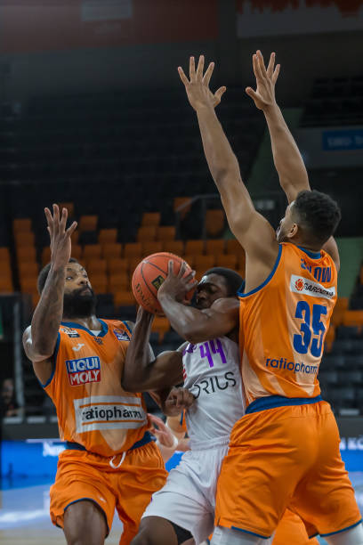 它让战术语 它让战术语